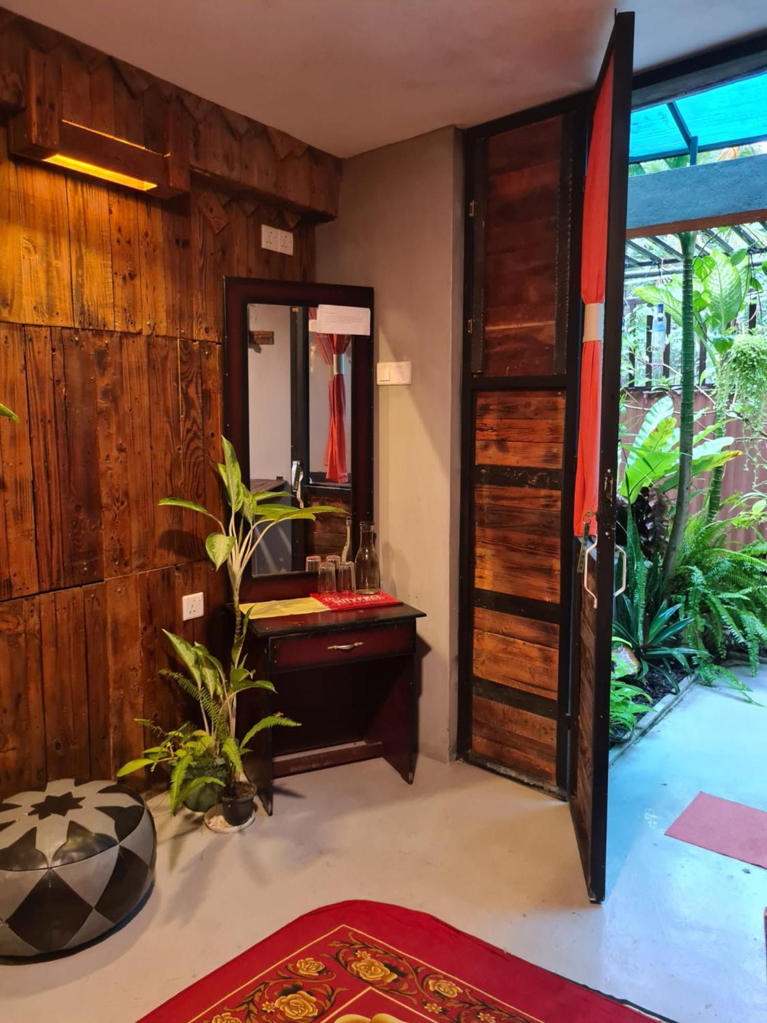 La Pinchi " Pinchi'S Bed " Hotel กัมโปลา ภายนอก รูปภาพ